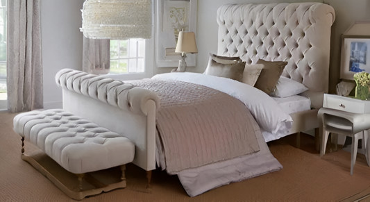 Luxury Sleigh Bed – Cream Chesterfield Luxury Bed