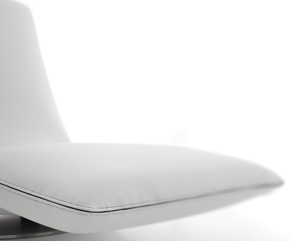 Ricci Chaise – view 7