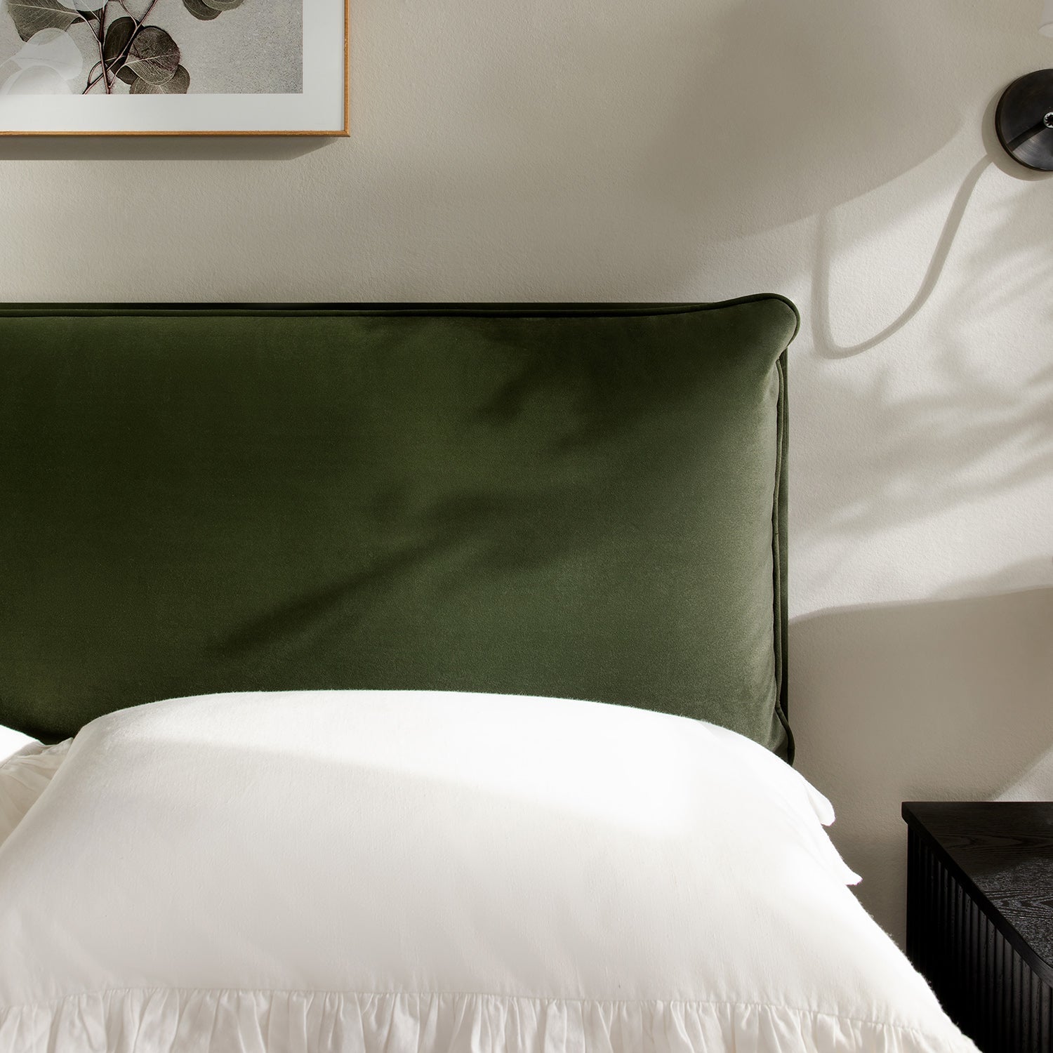 Kricia Upholstered Bed with Storage with Pillow Headboard, Moss Green Velvet