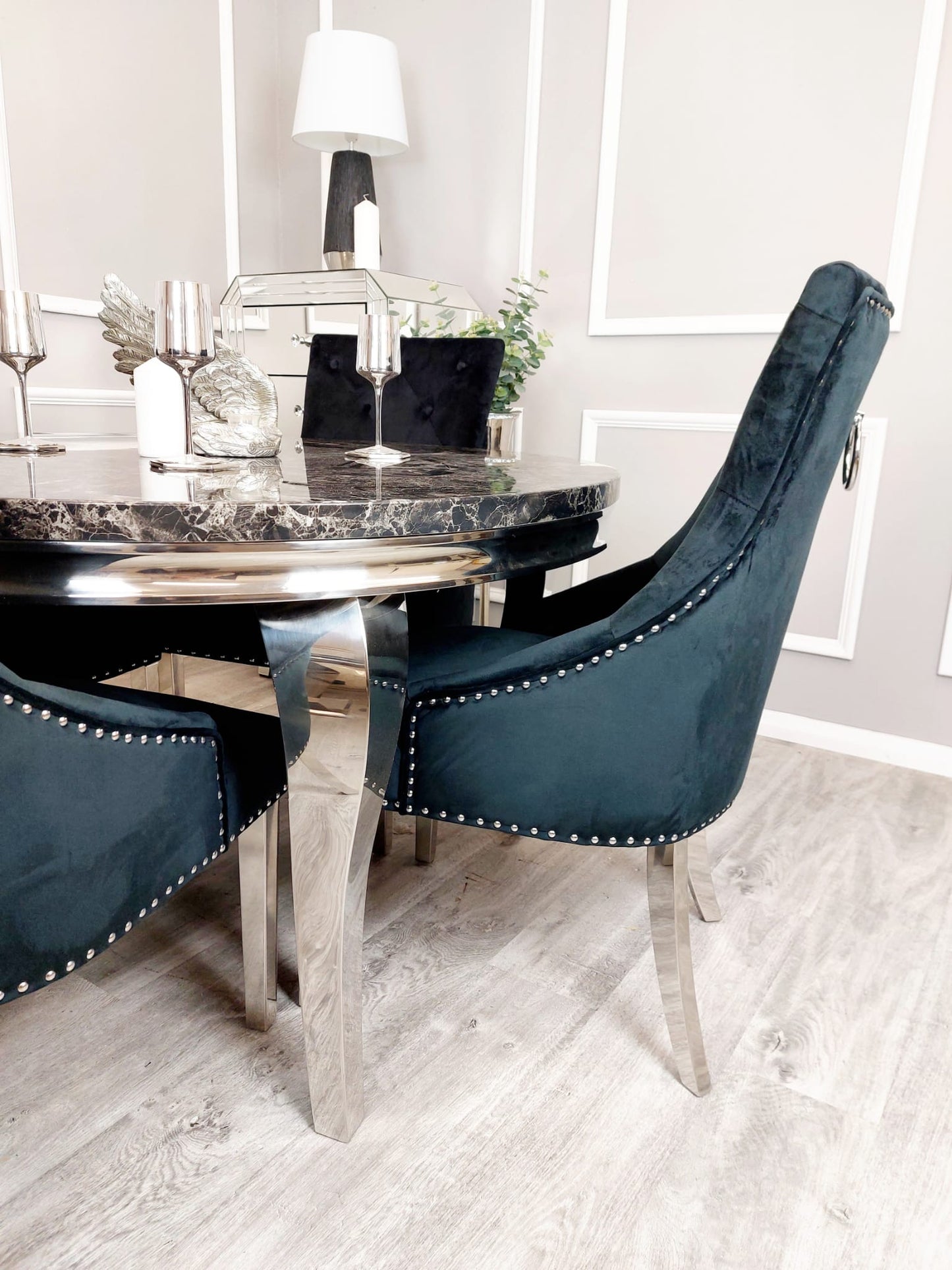 Black 1.3R Athena & Louis – view 26