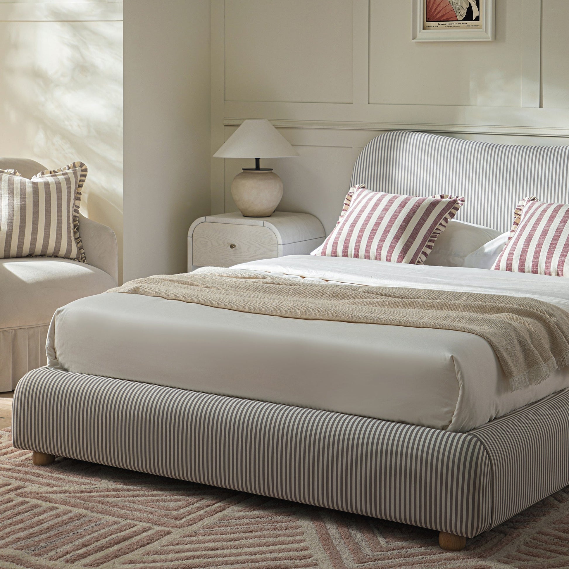 Egerie Curved Headboard Light Taupe Striped Fabric Ottoman Bed with Storage