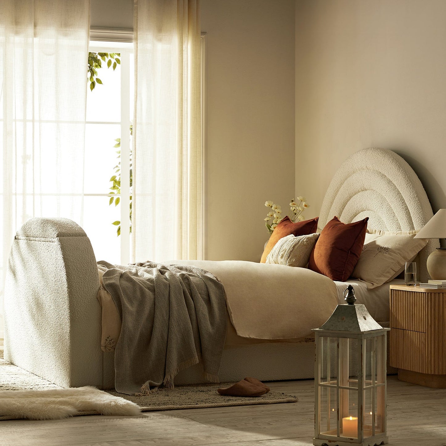 Archer White Boucle TV Bed with Ottoman Storage