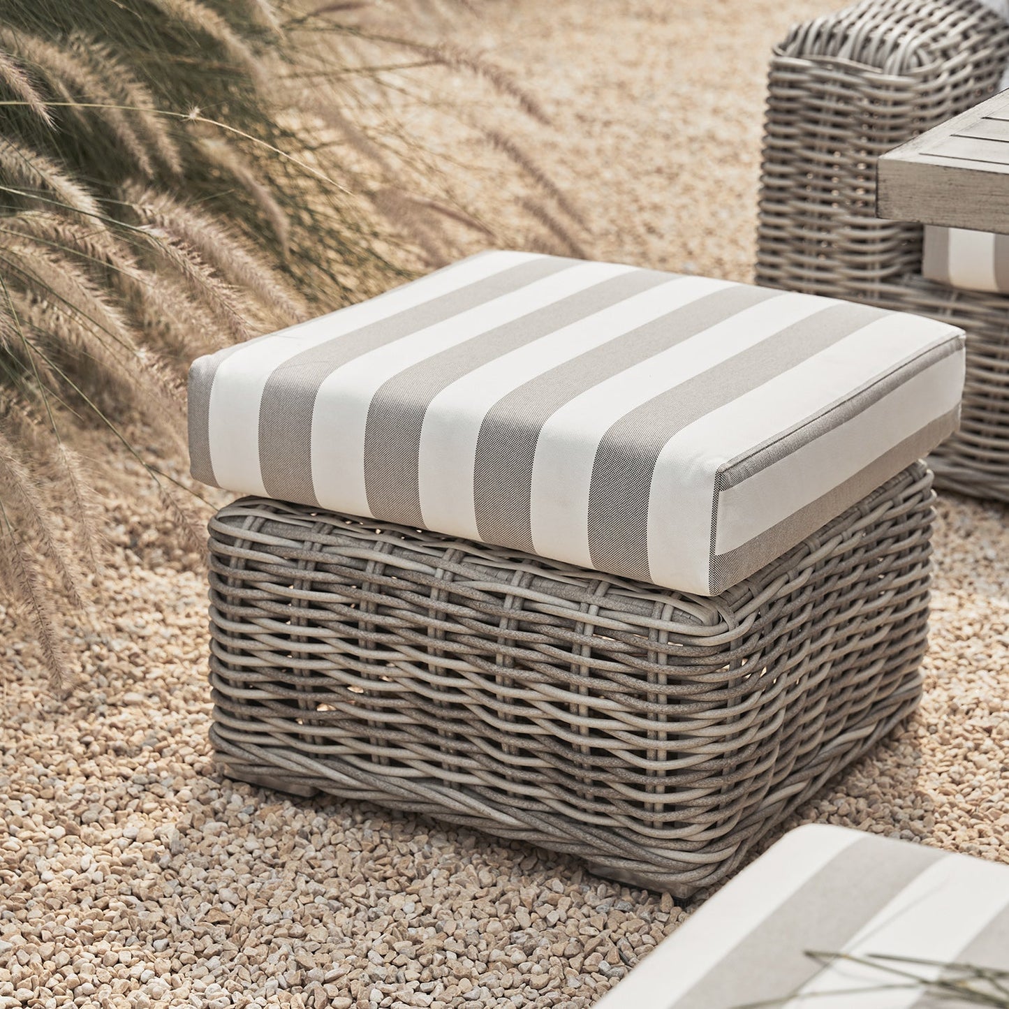 Bellagio Round Wicker Large Corner Casual Dining Set with Rising Table, Light Grey with Taupe Stripes
