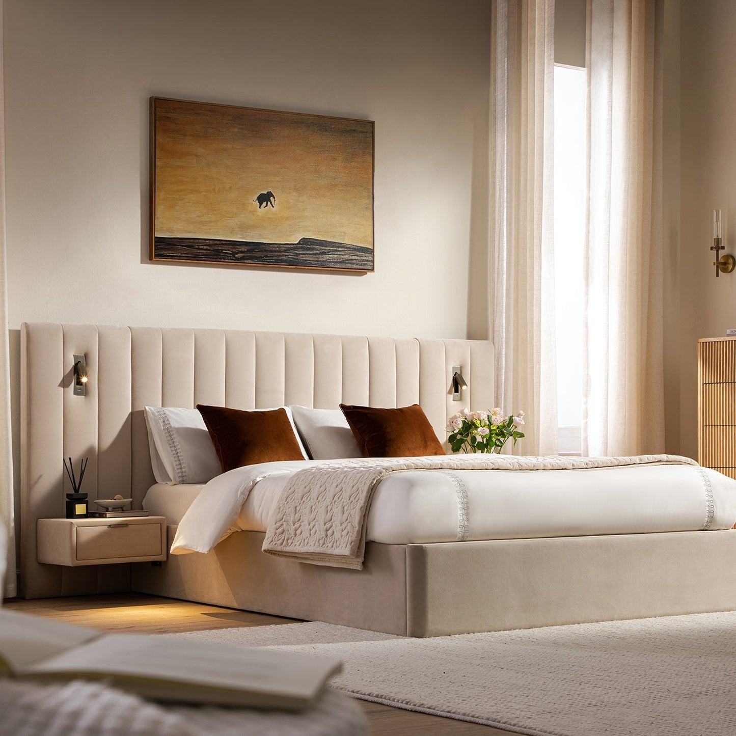 Tremezzo Oversized Ottoman Bed with Storage, Champagne Velvet