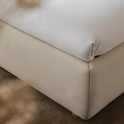 Astrid Ruched Wingback Bed, Ivory Chenille
