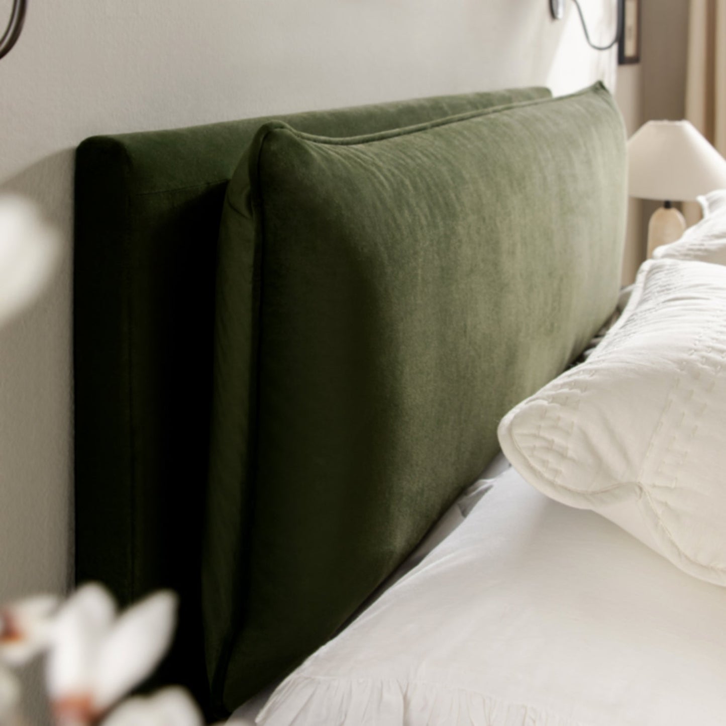 Kricia Upholstered Bed with Storage with Pillow Headboard, Moss Green Velvet