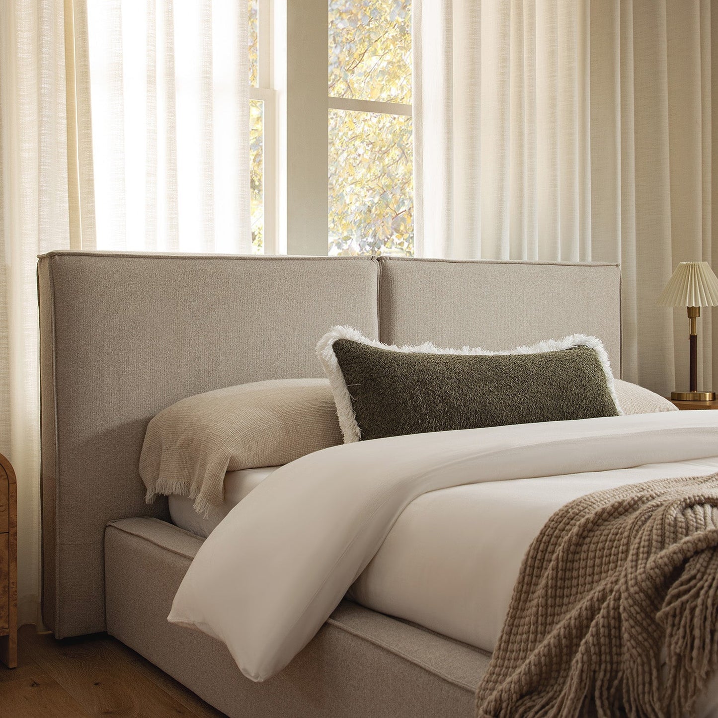 Claudine Ottoman Bed with Storage, Oatmeal Weave