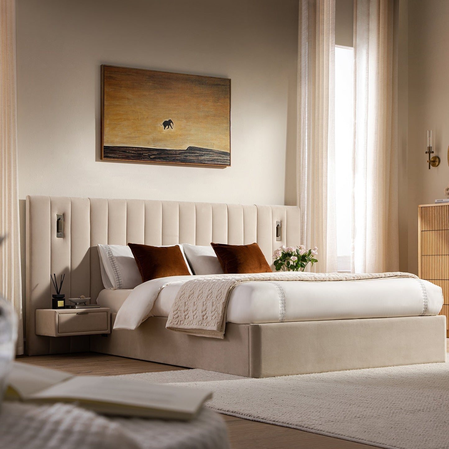 Tremezzo Oversized Ottoman Bed with Storage, Champagne Velvet