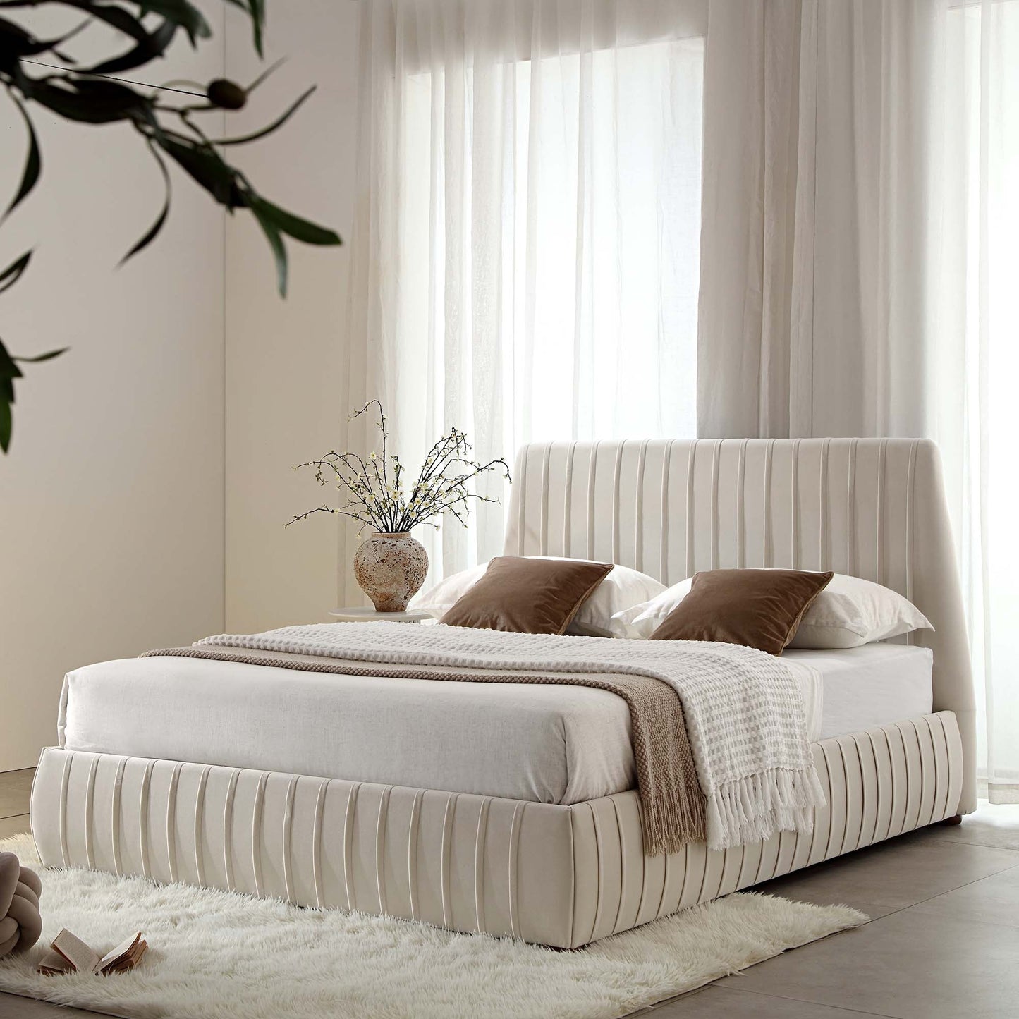 Helia Pleated Ottoman Bed with Storage, Champagne Velvet