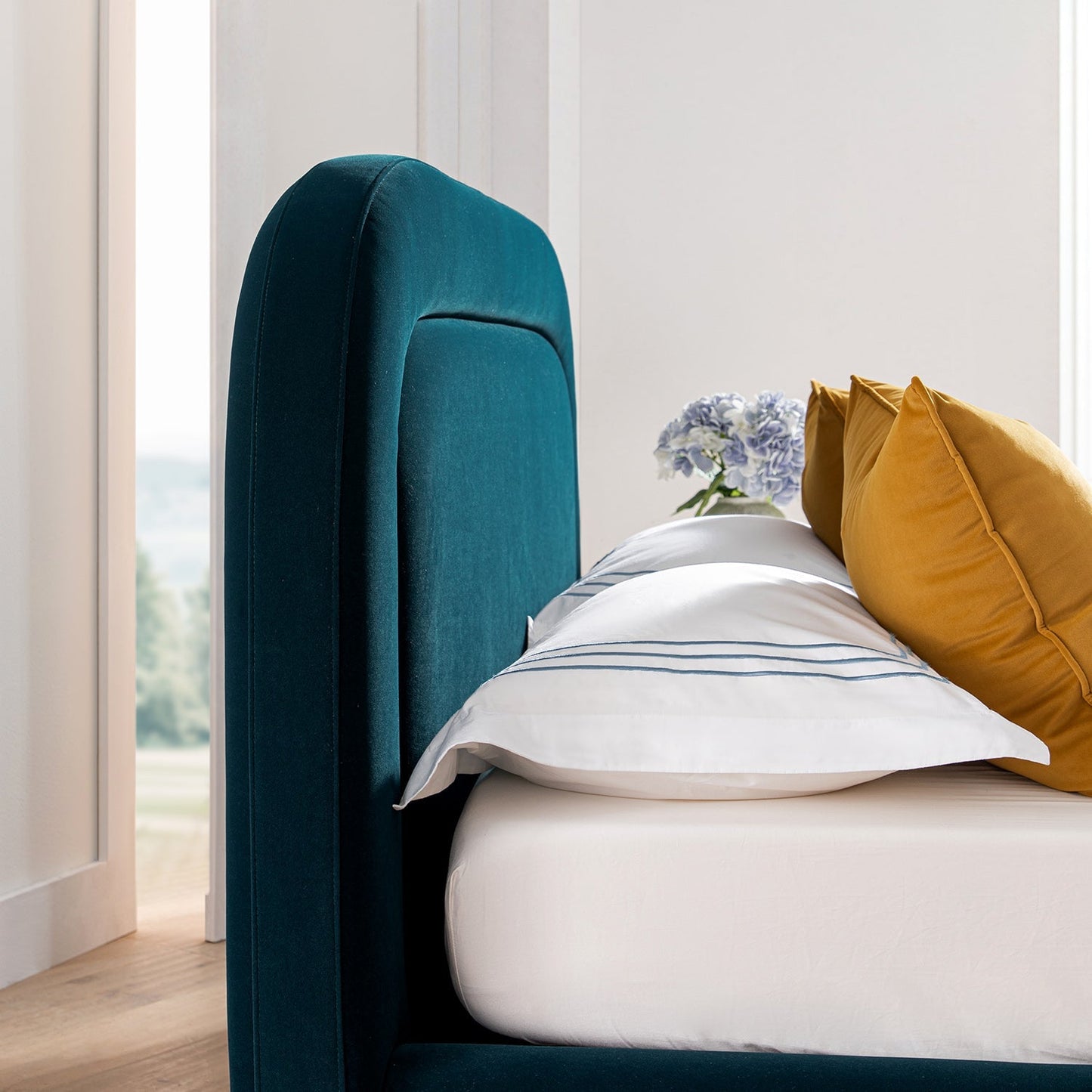 Luella Upholstered Wooden Plinth Base Bed with Storage, Teal Velvet