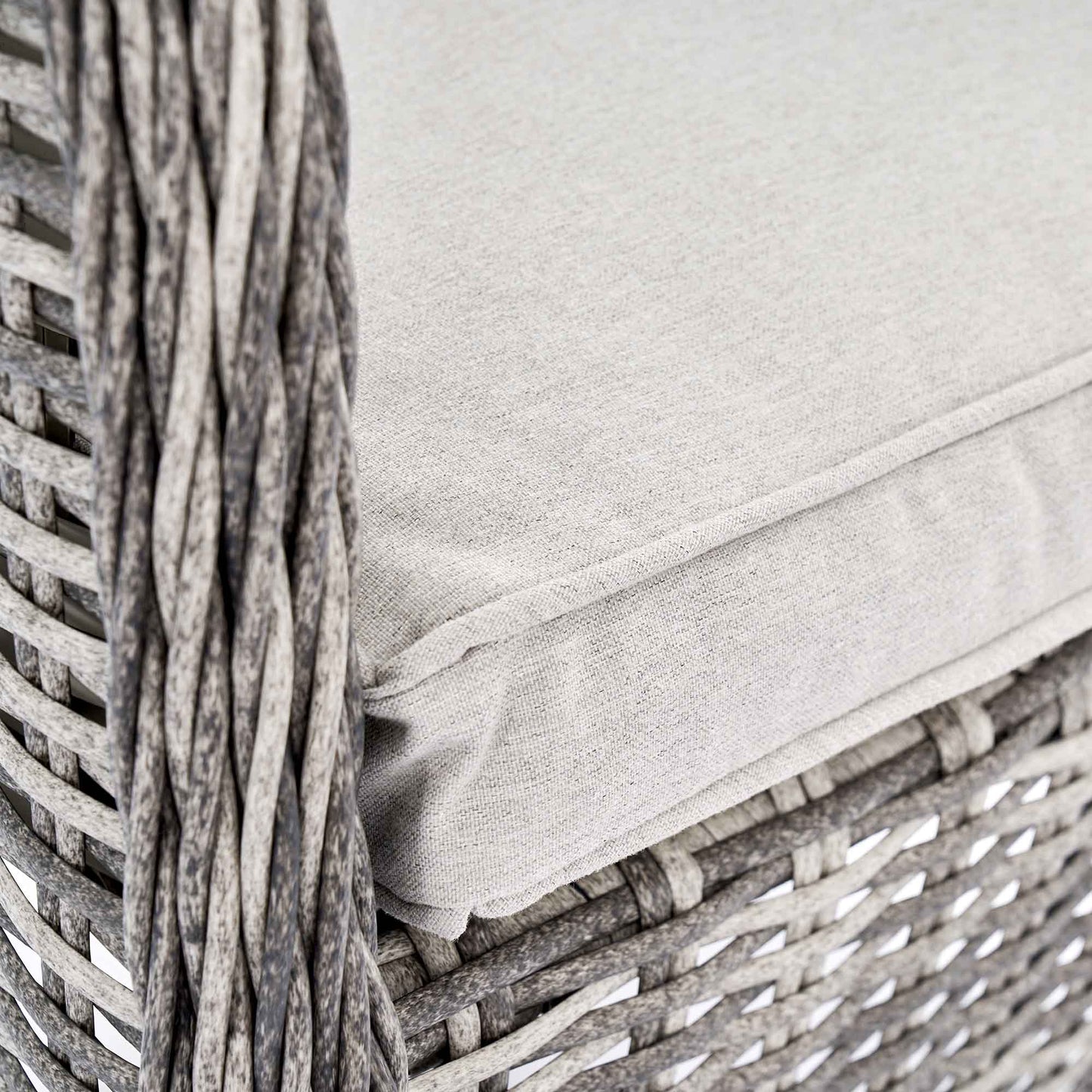 Hampshire 4-Seater Round Wicker Rattan Dining Set, Light Grey