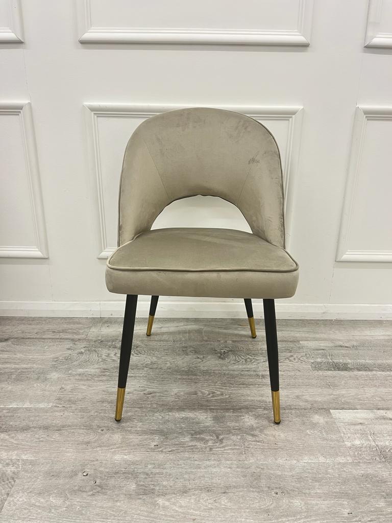 ASTRA LEATHER CHAIR – HIGH QUALITY BLACK LEGS WITH GOLD TIPS