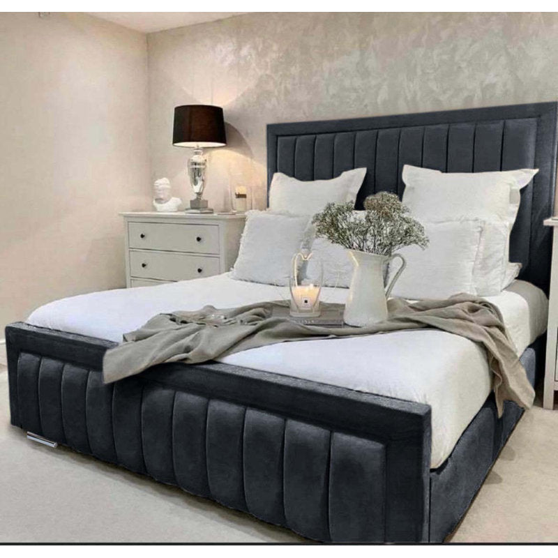 Alondrea Upholstered Panel Bed – view 13