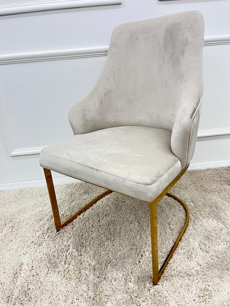 CHELMSFORD VELVET DINING CHAIR GOLD – view 5