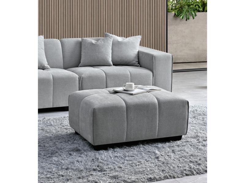 Leonard  in Cloudy Grey Boucle – view 9