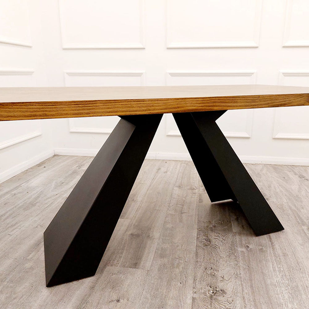 Axel 1.8m Dining Tab