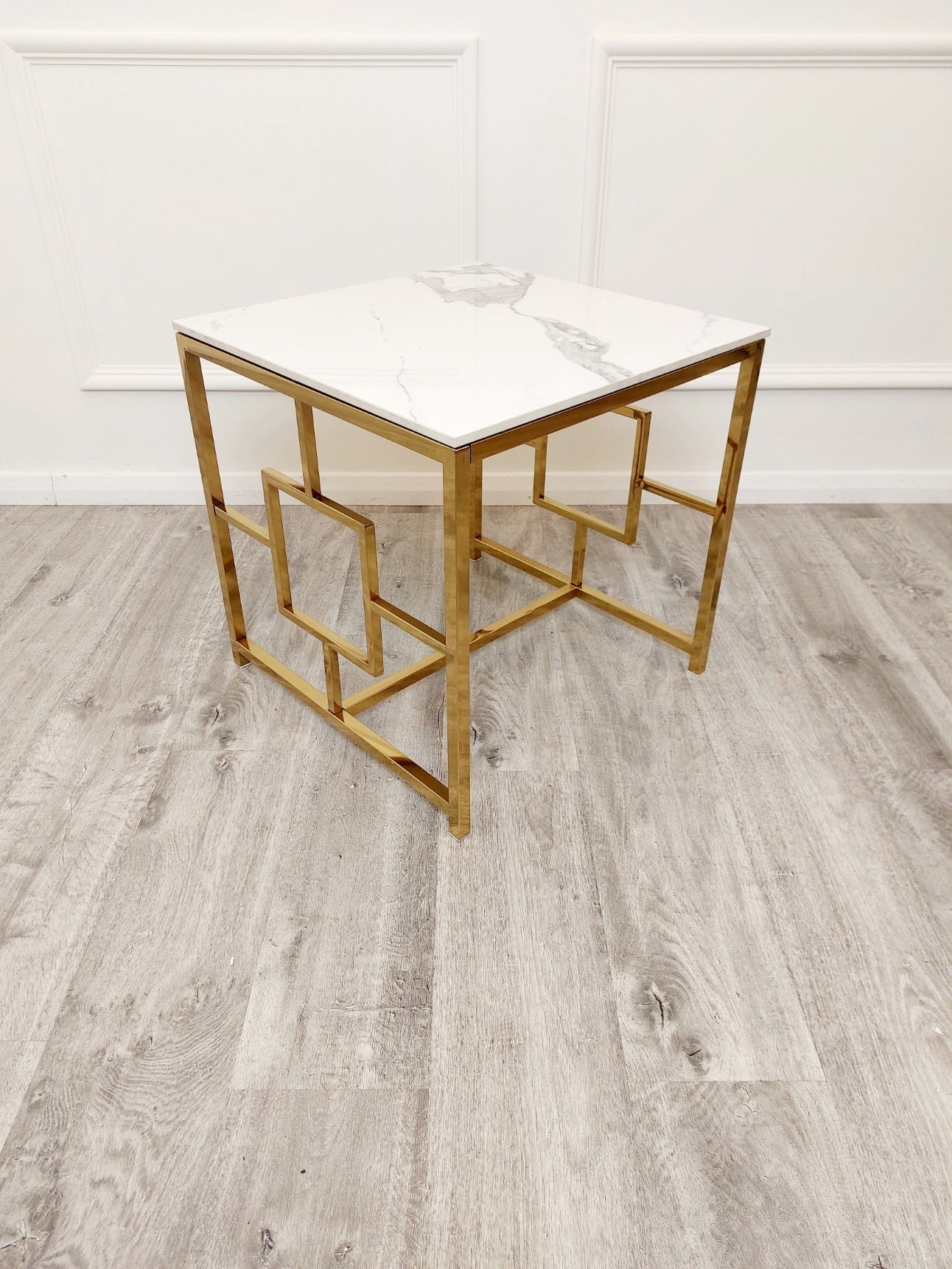 Geo Gold Lamp Table with Polar White Sintered Top – view 2