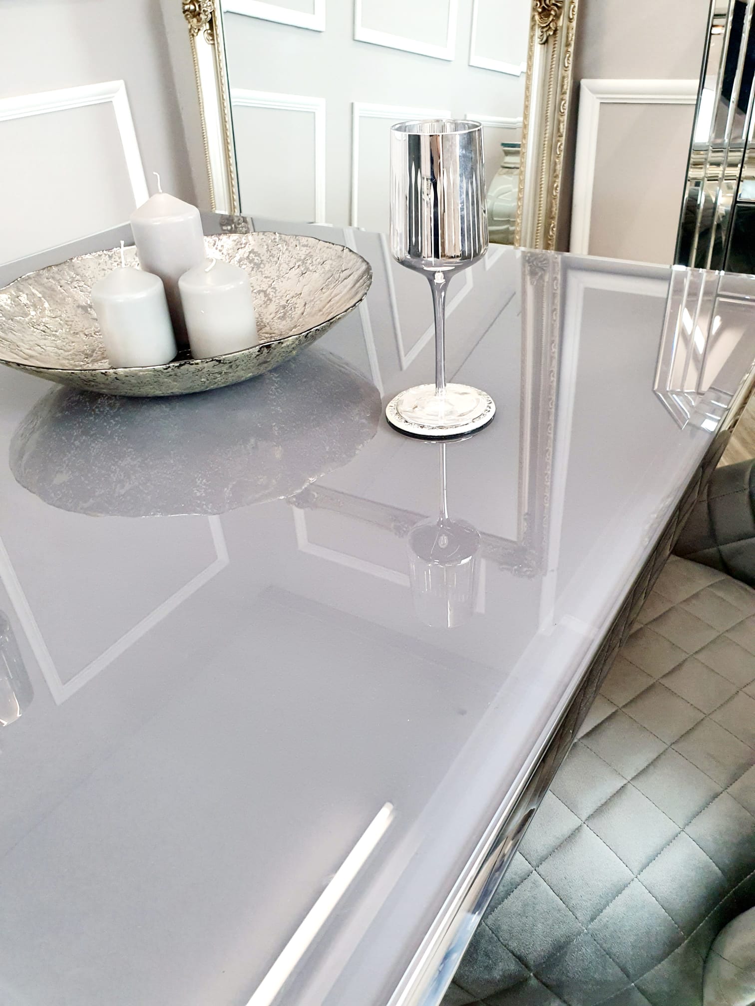 Glass Swatch Grey