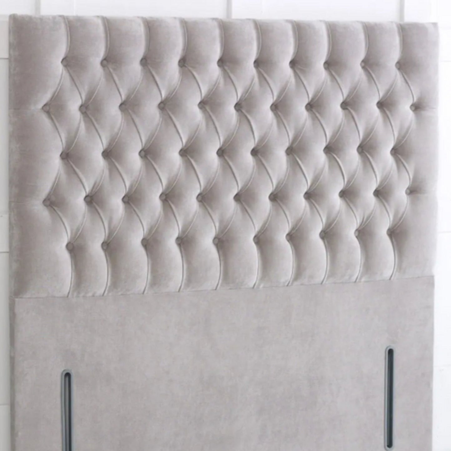 Chesterfield Floor Standing Headboard