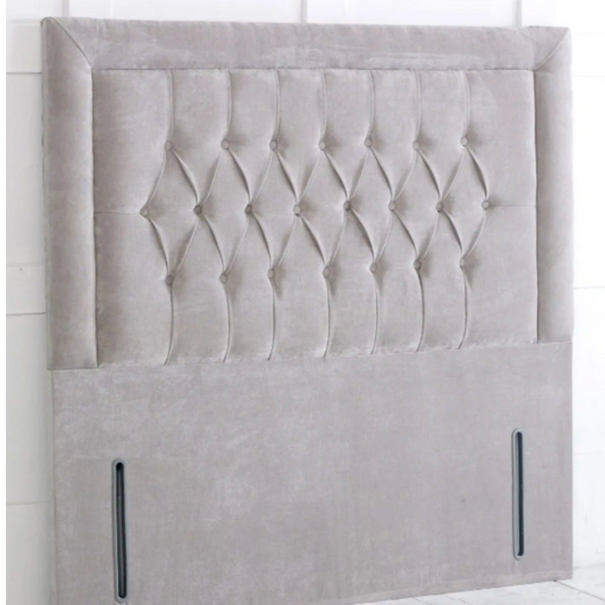 Bumper Chesterfield Floor Standing Headboard