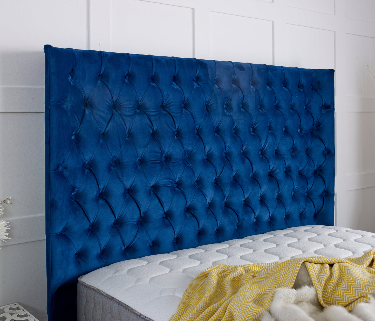 Regal Wing Bed