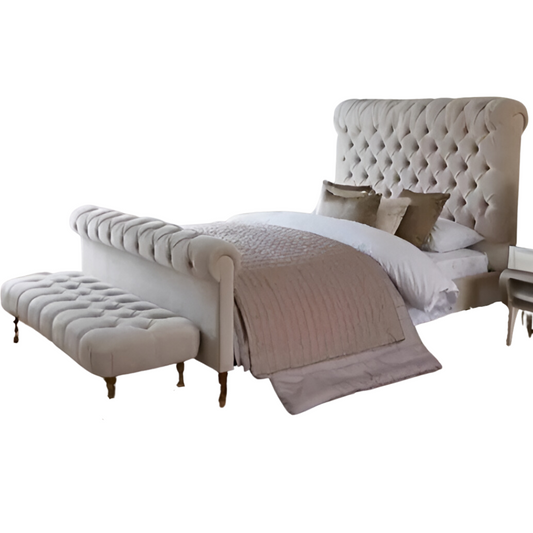 Luxury Sleigh Bed – Cream Chesterfield Luxury Bed