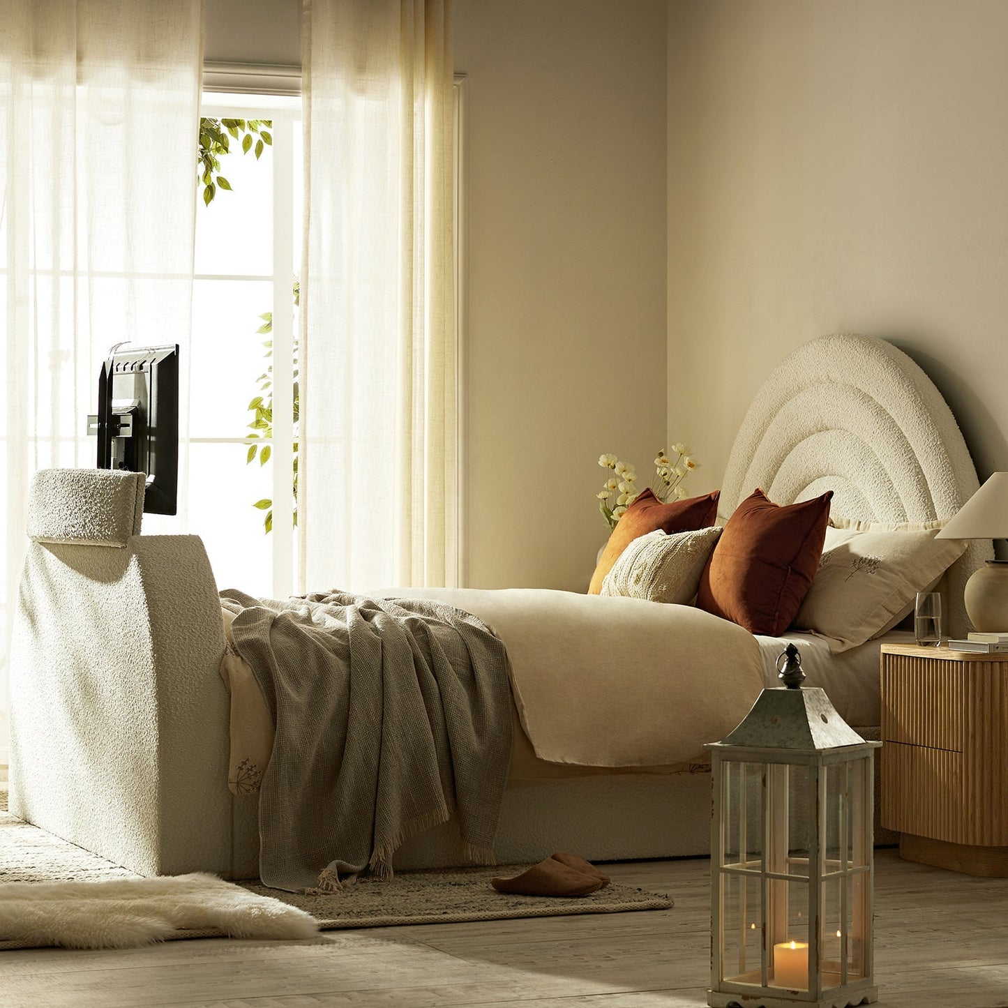 Archer White Boucle TV Bed with Ottoman Storage