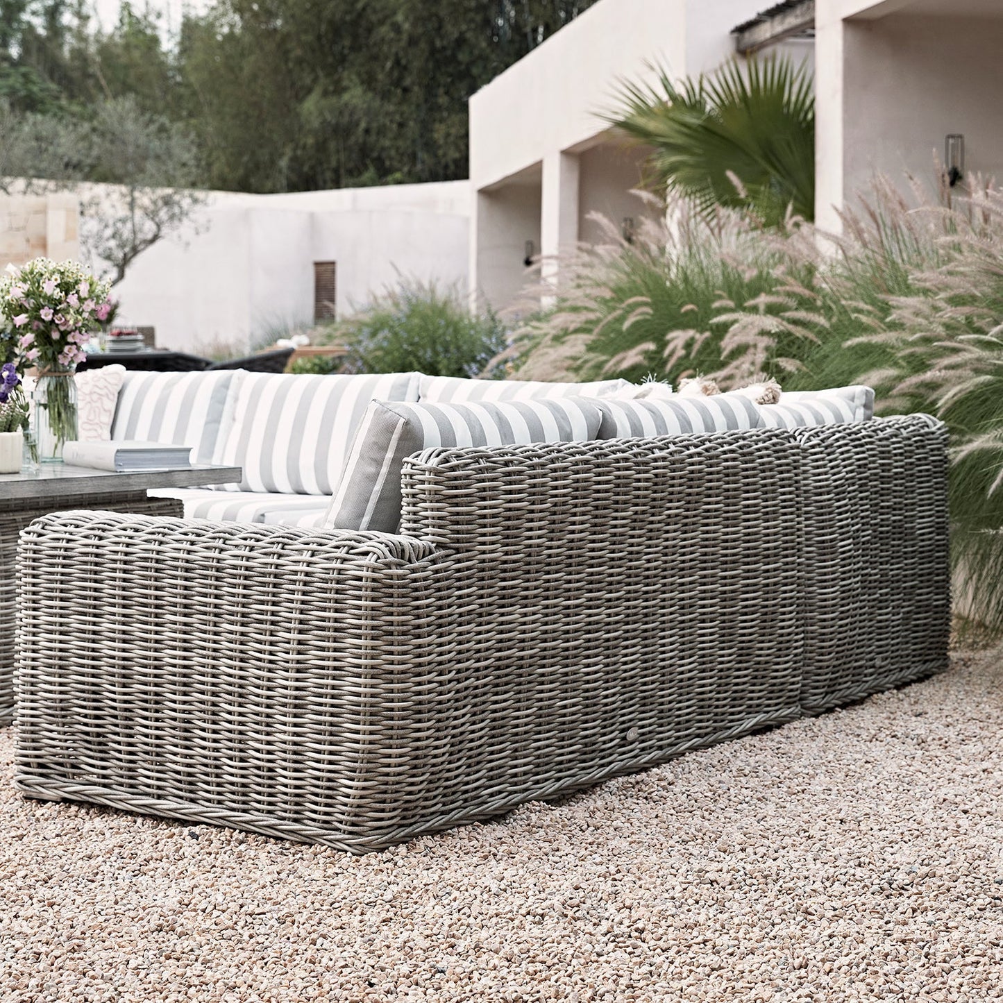 Bellagio Round Wicker Large Corner Casual Dining Set with Rising Firepit Table, Light Grey with Taupe Stripes