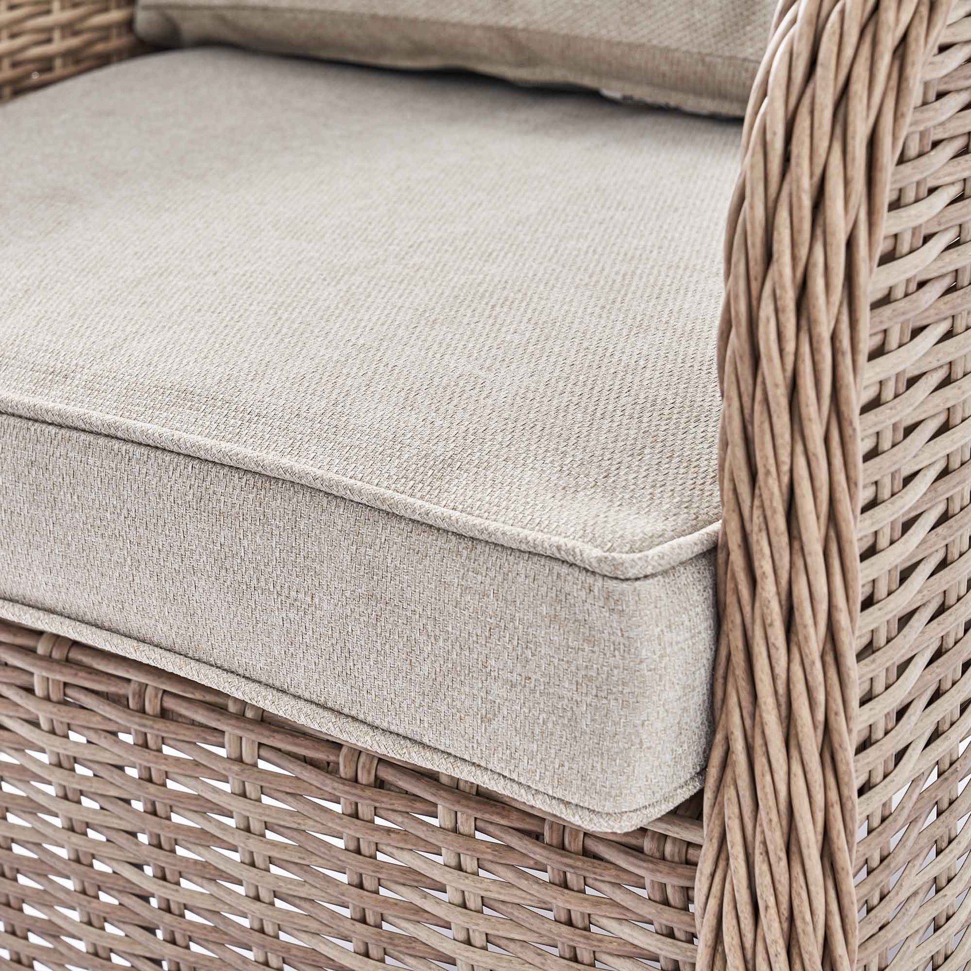 Hampshire 7-Seater Round Wicker Rattan Outdoor Sofa Set with Rising Table, Natural