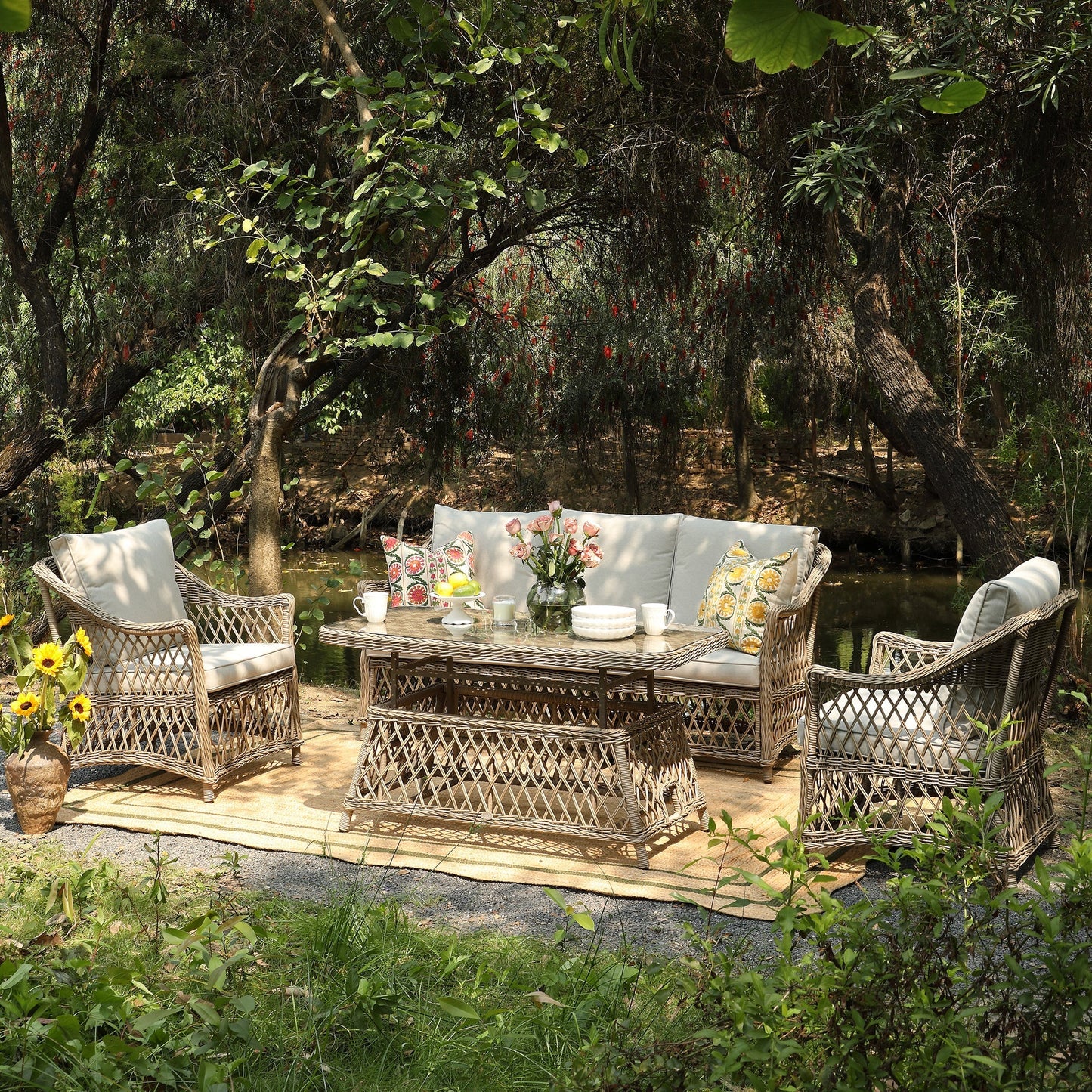 Willowbrook Lattice Weave Rattan 5-Seater Outdoor Sofa Set with Rising Table, Natural
