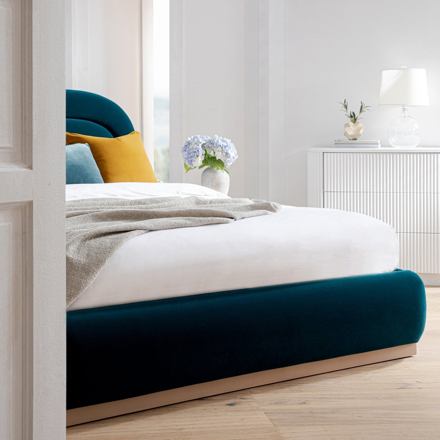 Luella Upholstered Wooden Plinth Base Bed with Storage, Teal Velvet