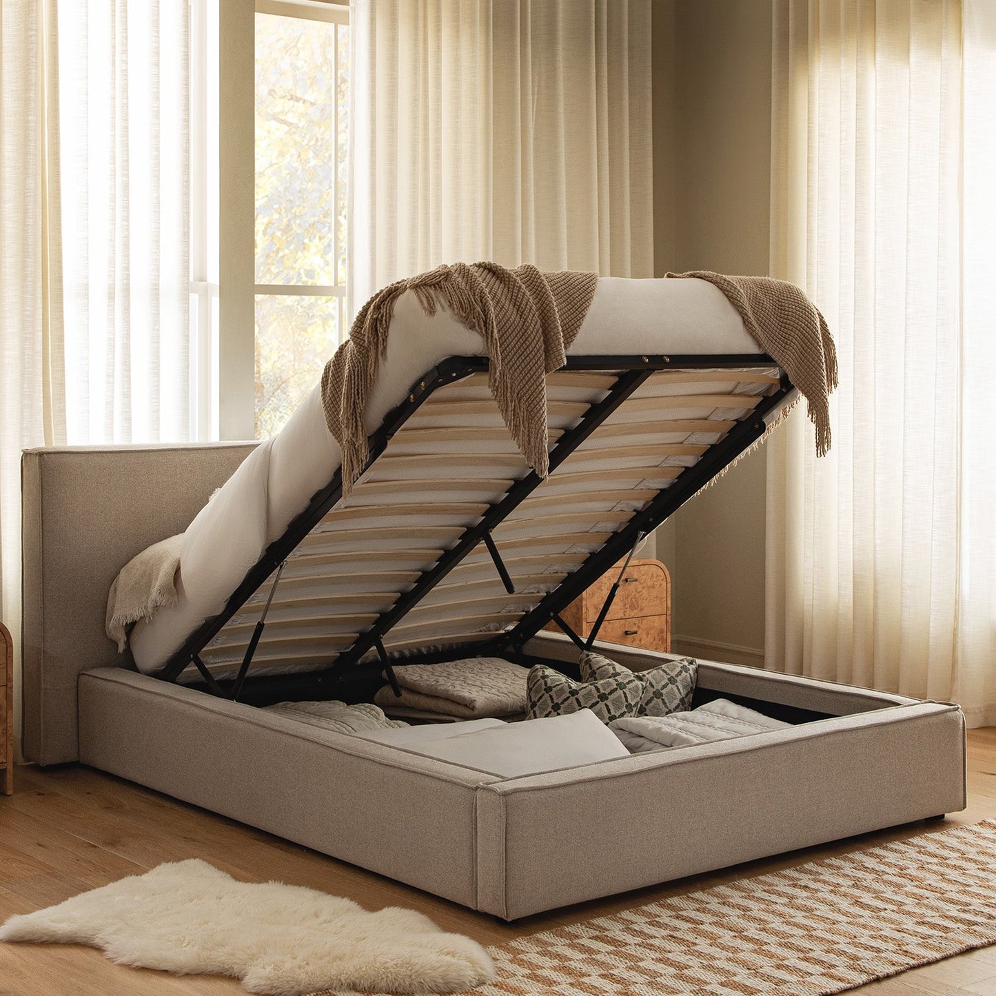 Claudine Ottoman Bed with Storage, Oatmeal Weave