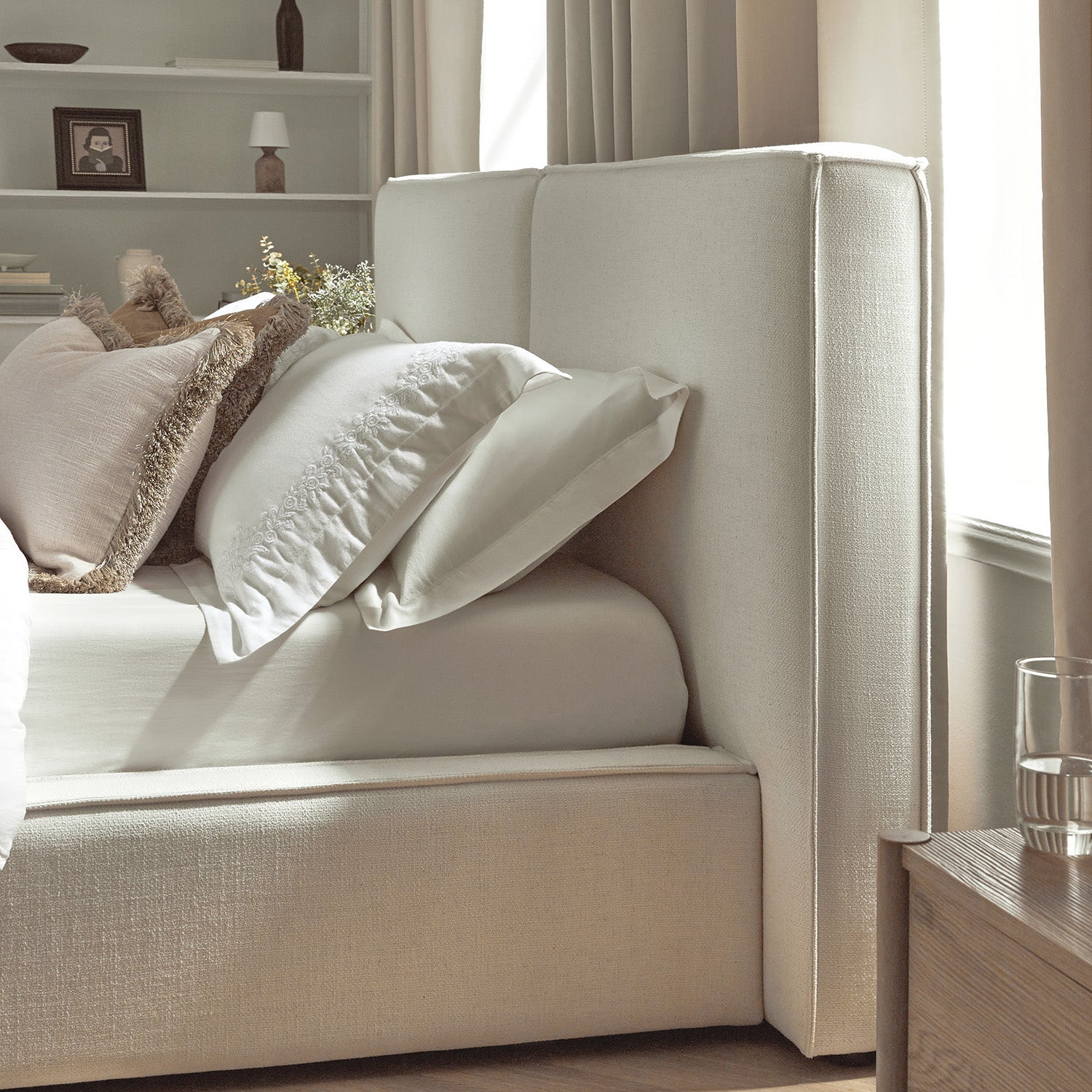 Claudine Ottoman Bed with Storage, Beige Linen