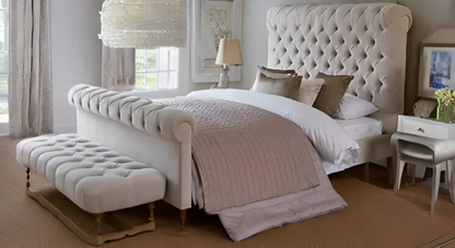 Luxury Sleigh Bed – Cream Chesterfield Luxury Bed